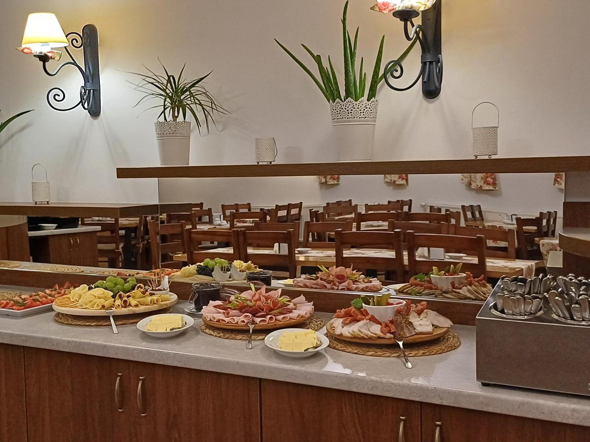 Hotel Osrodek Wypoczynkowy Koziol Kolno  Esterno foto